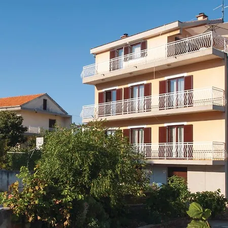 One-bedroom In Brodarica Apartment *